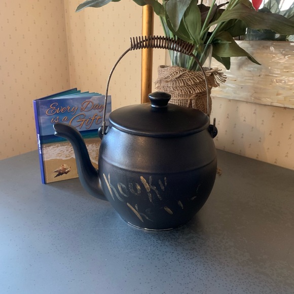 McCoy, 1950’s VINTAGE USA BLACK Cookie Kettle, porcelain COOKIE JAR with lid. - Picture 1 of 10